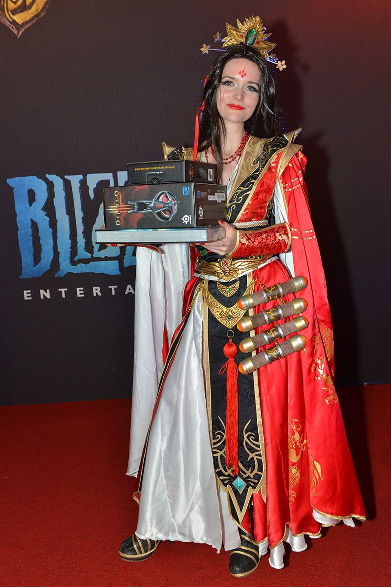 Лучшие костюмы со стенда Blizzard на Gamescom 2013 - Изображение 3 Лучшие костюмы со стенда Blizzard на Gamescom 2013 - Изображение 3
