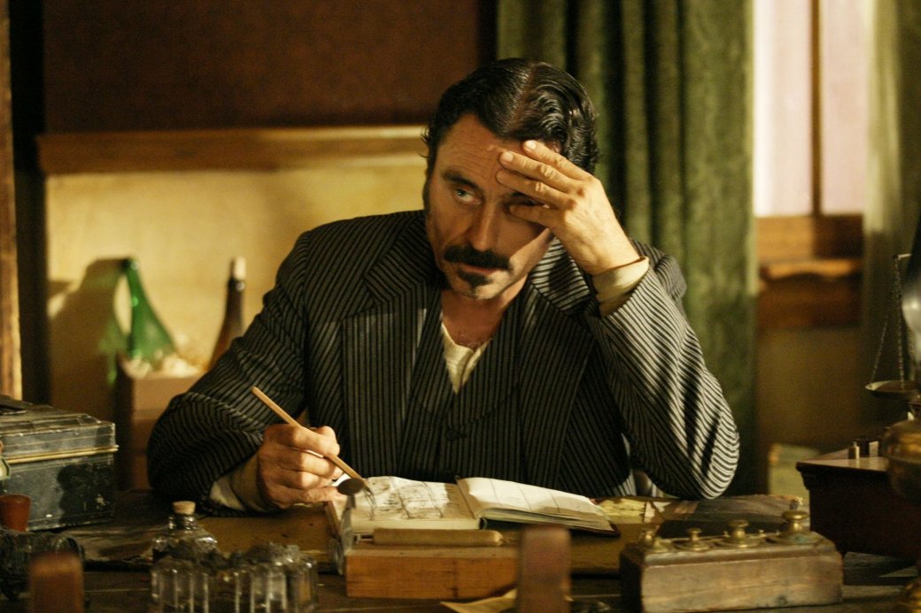 Иэн МакШейн стал Средой в сериале «Американские боги» - Изображение 1 Иэн МакШейн стал Средой в сериале «Американские боги» - Изображение 1