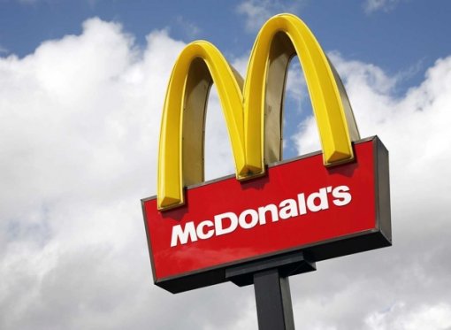 «Макдоналдс» отменил акцию с бургерами за 3 рубля из-за китайского коронавируса